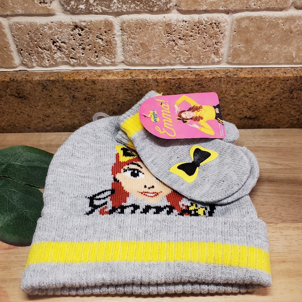 New The Wiggles Emma Hat & Mitten Set